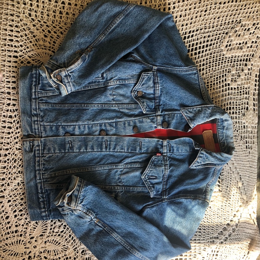 Vintage Levi’s Flannel Lined Denim Jacket